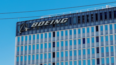 Boeing Tries to Bury 17,000 Layoffs in Friday News Dump Extraordinaire