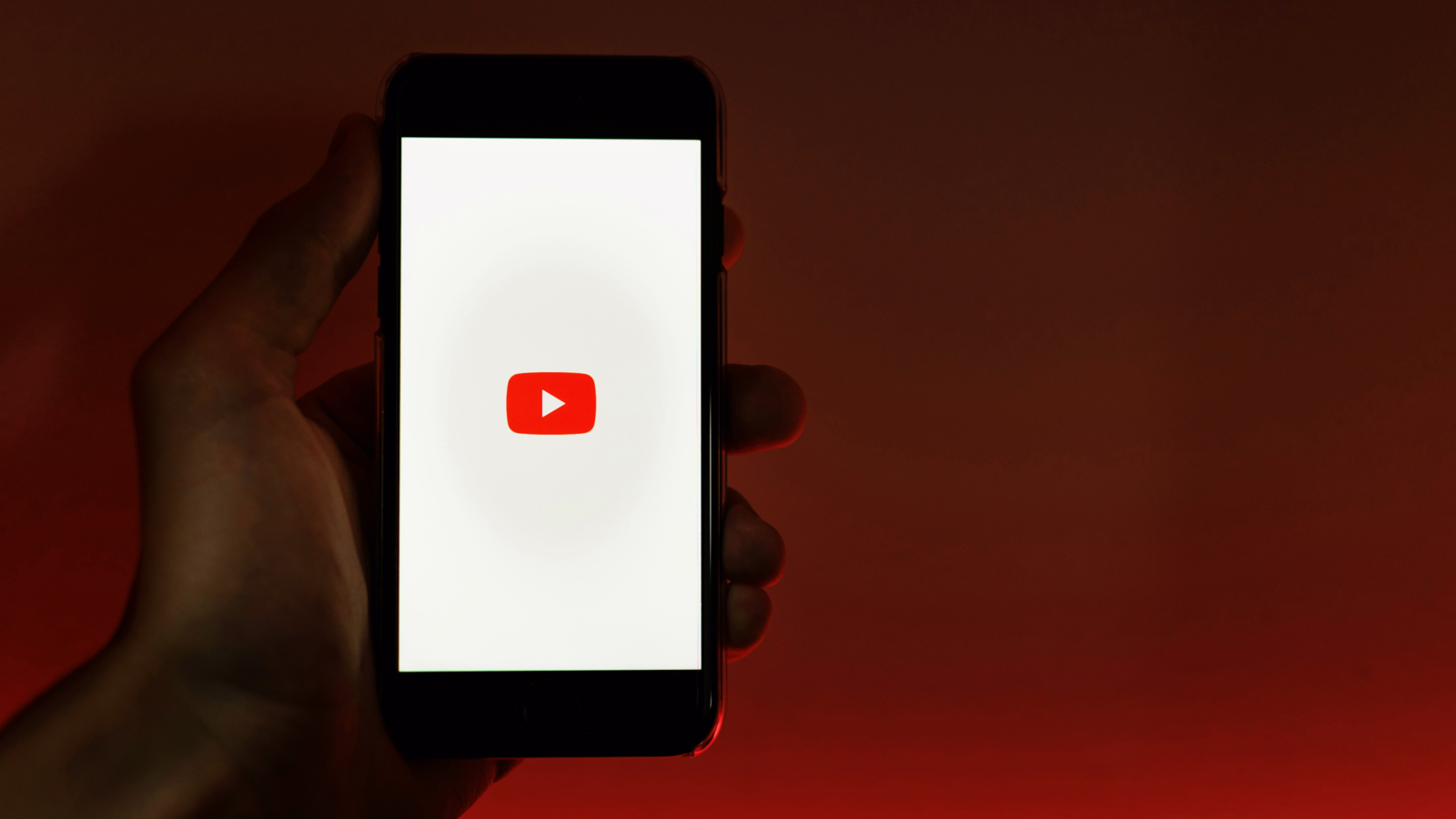YouTube Is Beating Spotify in the Podcast Wars