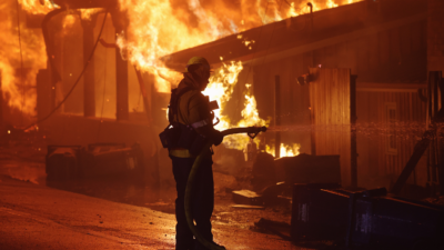 California May Face Insurance Crisis as Peak Wildfire Season Looms
