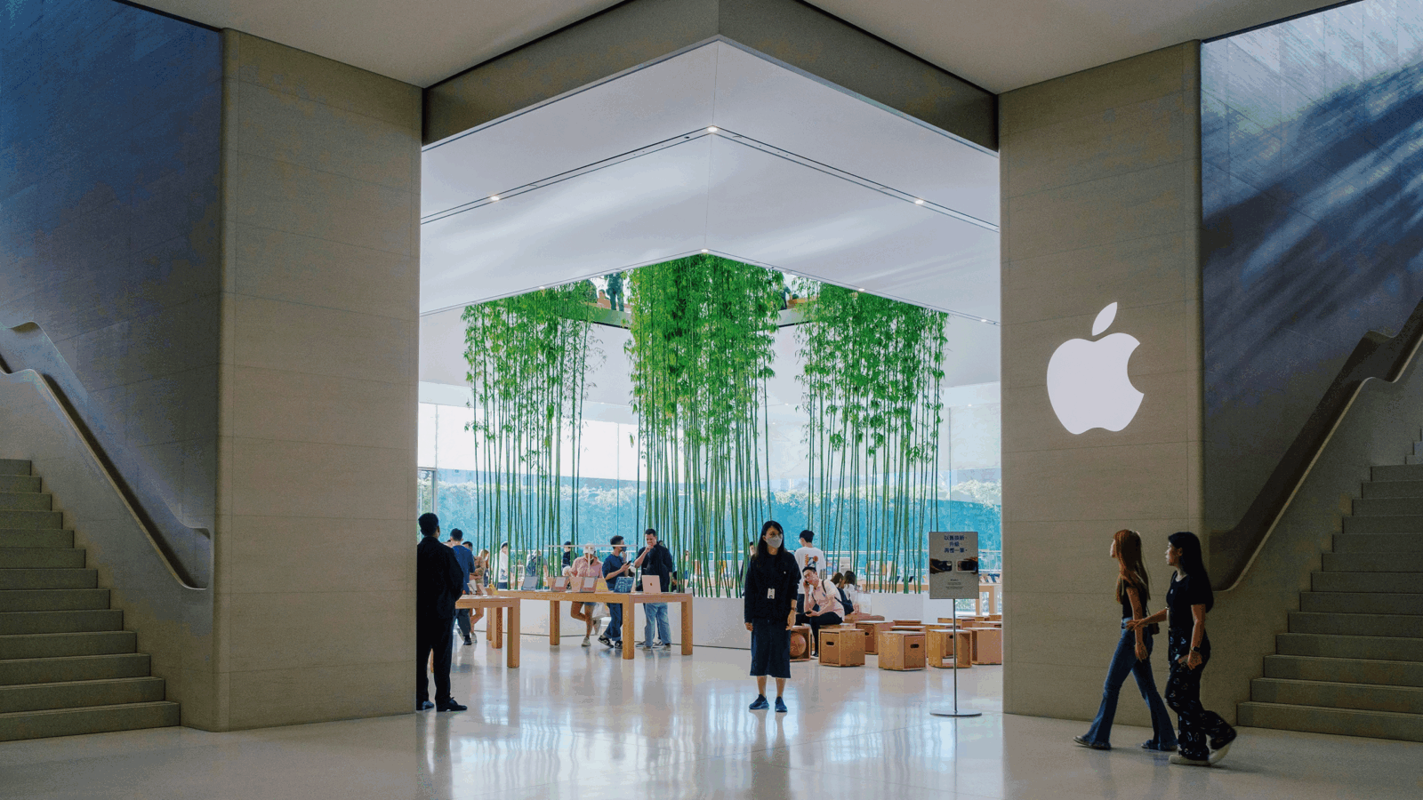 Apple Leads Manufacturing Pivot to India